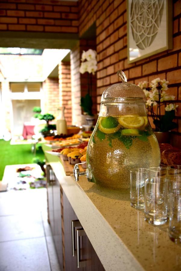 Five O'Clock Zen Boutique Guest House Centurion Exterior photo